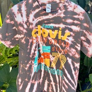 Tye dye thrifted men’s large t-shirt